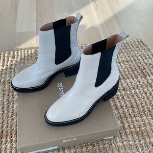 Madewell Carina Platform Chelsea Boot in Harvest Moon 8 1/2